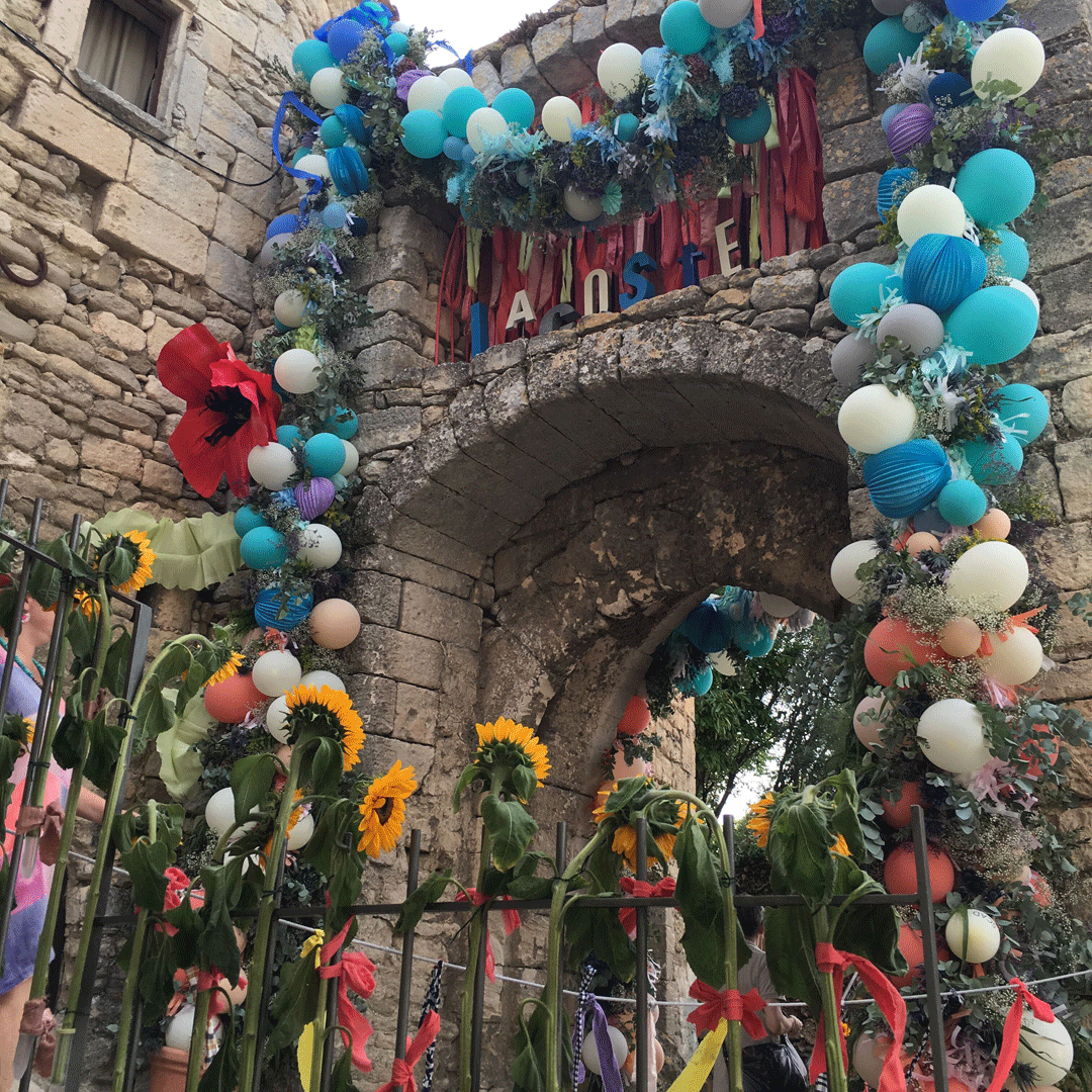trish_andersen_scad_lacoste_parade_8w.gif