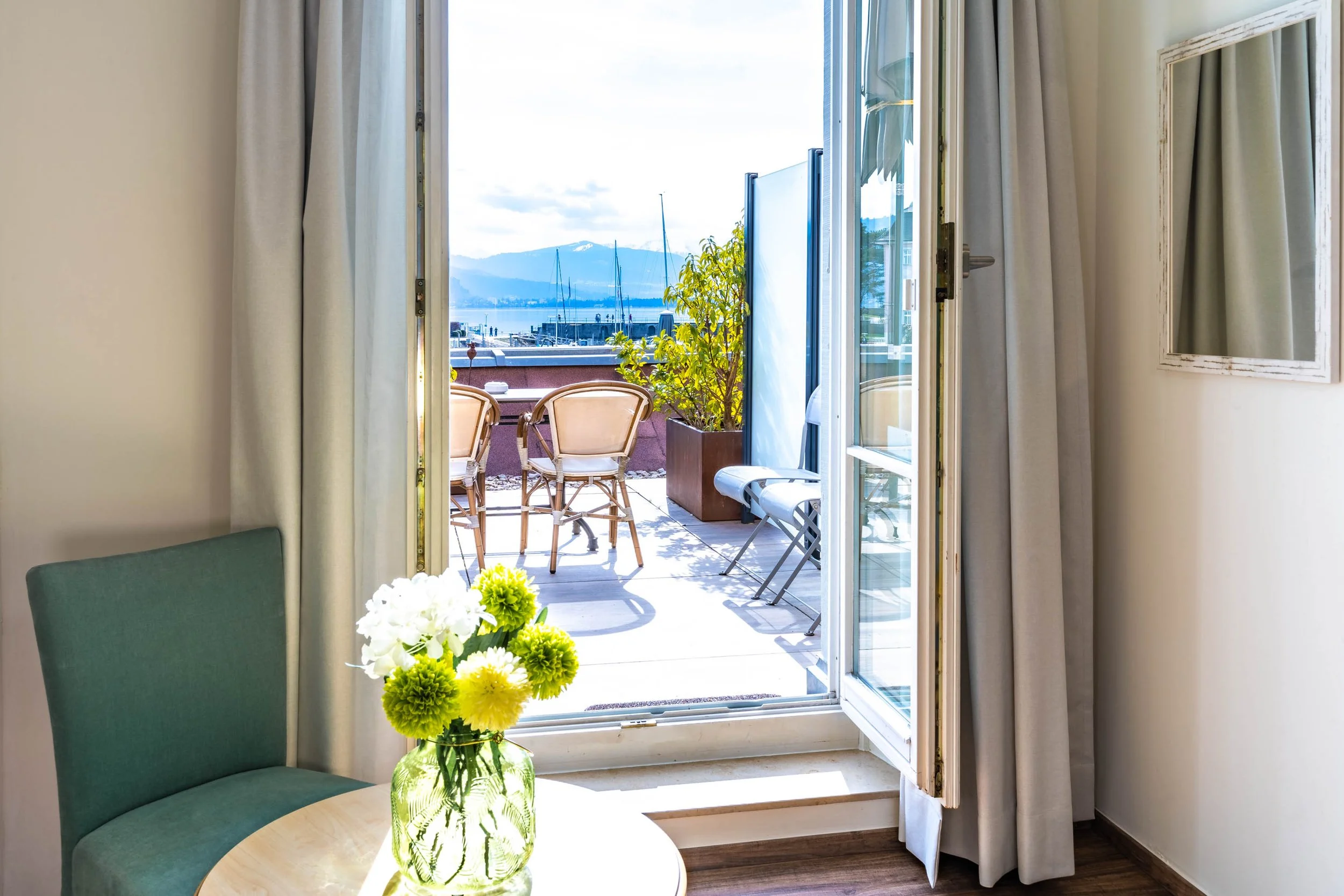 Blick auf die Terrasse Apartments Seeblick im Hotel Schreier in Lindau