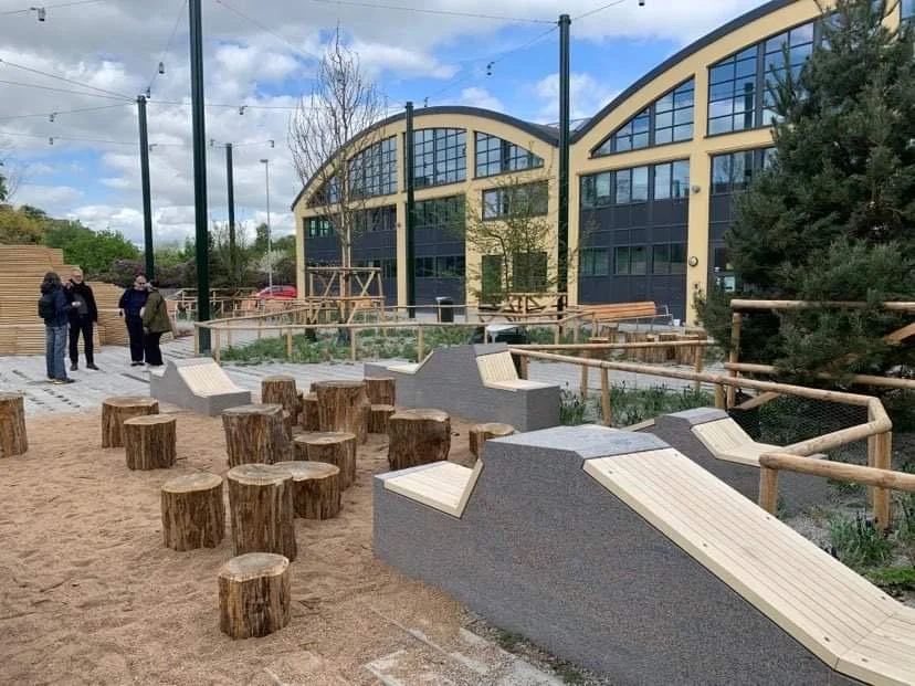 Hur kan tidiga visioner hållas levande när en ny stadsdel utvecklas under en lång tid?