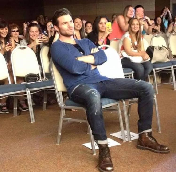 Can Daniel Gillies Play the Piano