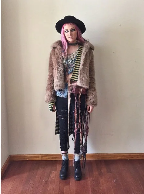  STYLED BY SARAH LAWRENCE FOR CAROLINE NEWTON'S 'DRESSED BY...'&nbsp;PERFORMANCE, DAY 14,&nbsp;2015  CAROLINE NEWTON : CARONEWT.TUMBLR.COM 