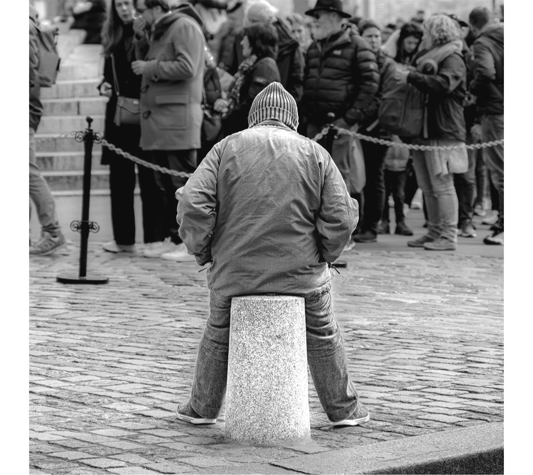 Line to Sacre Coeur