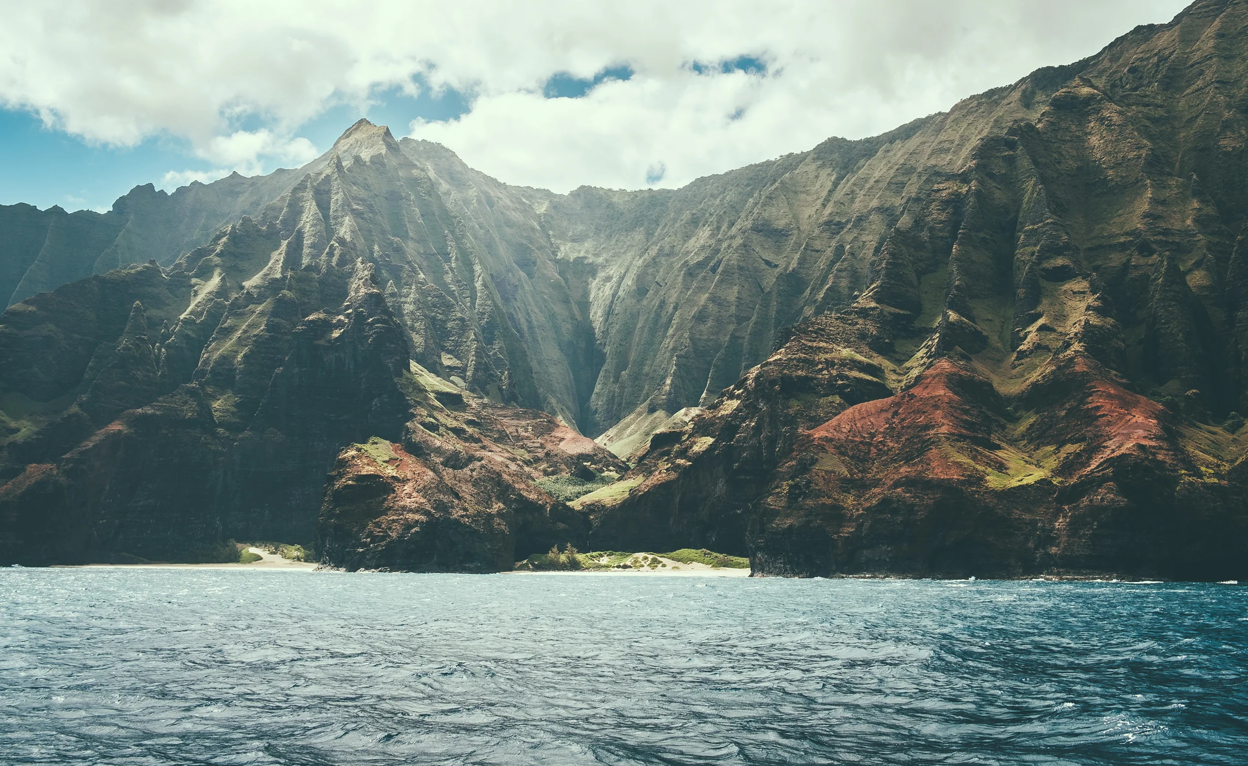 KAUAI_NA_PALI_COAST_Honopū_Valley.jpg