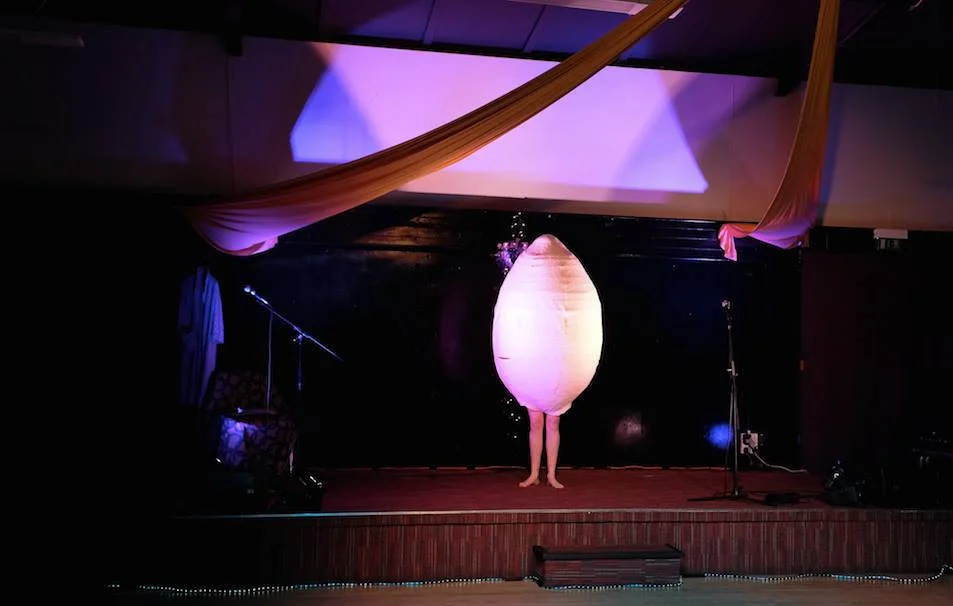 Cossal Club Social Cabaret, Lorraine Liyanage