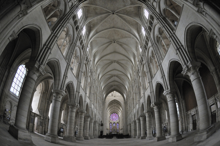 Cathedral of Laon.jpg