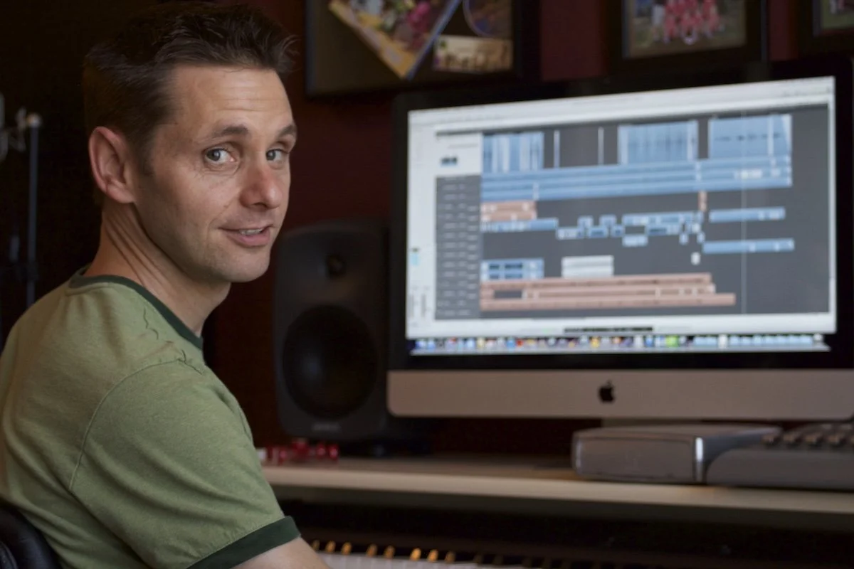 Doctor Noize Releases “Some People See, But I Don’t” For His Wife, Janette