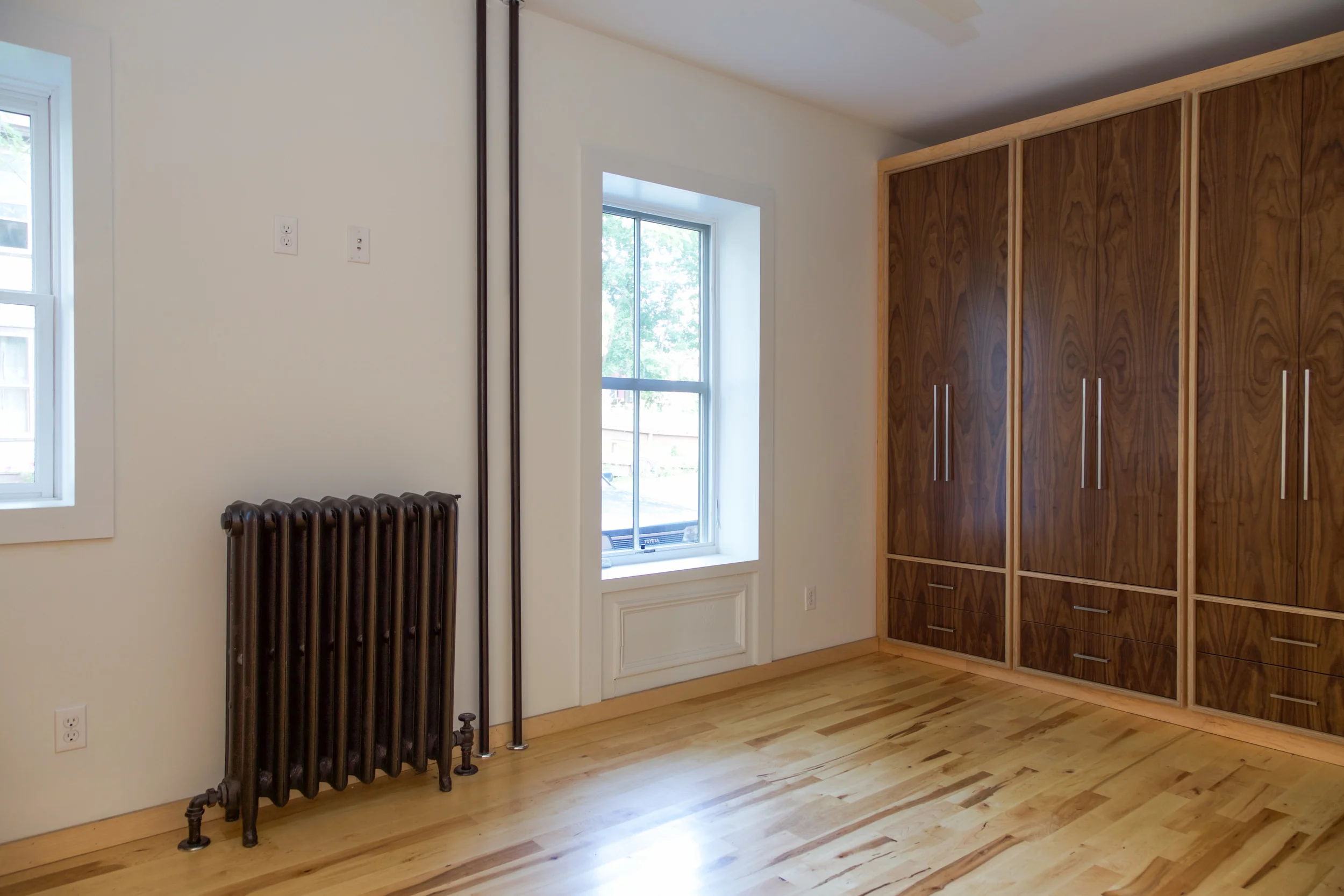 Downstairs-19.jpg