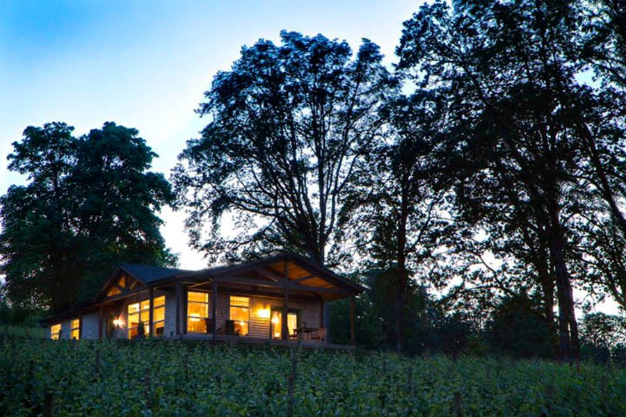 Vineyard Living in 10 Luxurious Airbnb's | Sommi's Wine Travel Guide: Willamette Valley