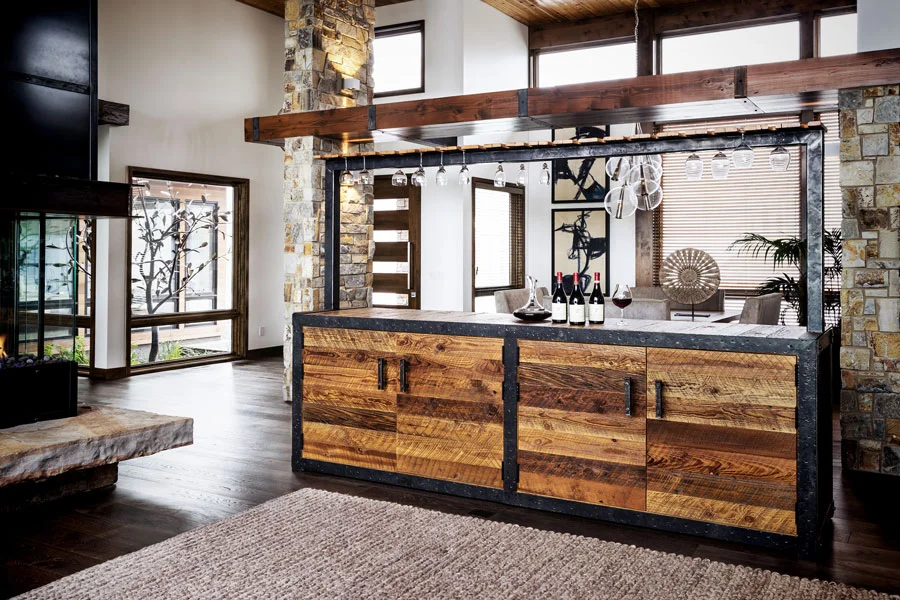 sommi_wine_bar_photo_17_cb1.jpg