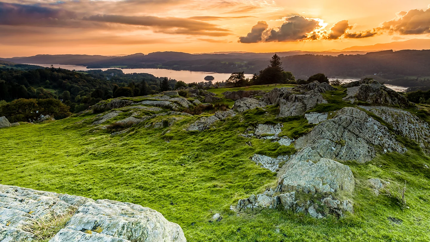 The view overlooking Lake Windermere from Post Knott.