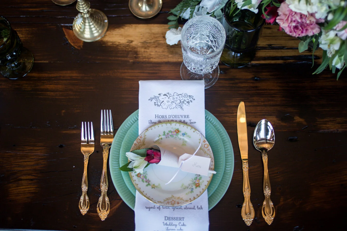 City View Loft Styled Wedding | Chicago, IL