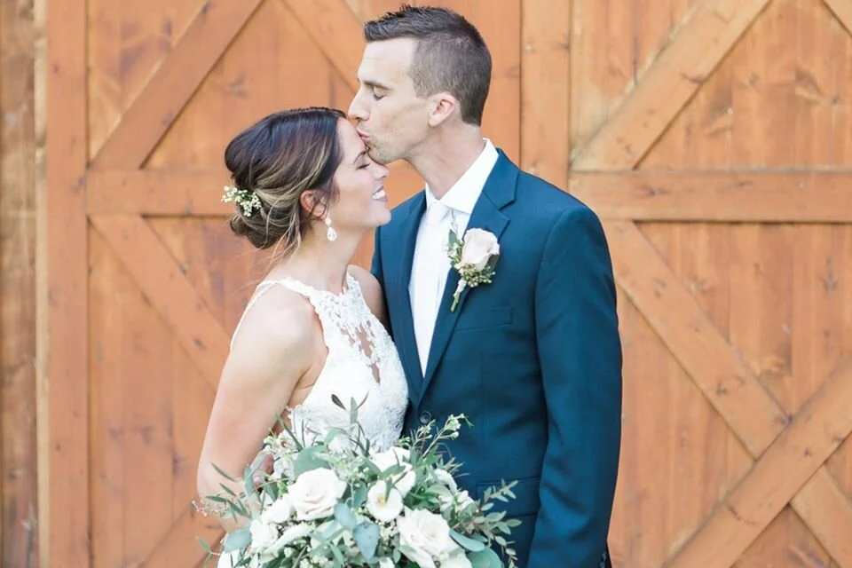 bloomsfield-barn-il-wedding.jpg
