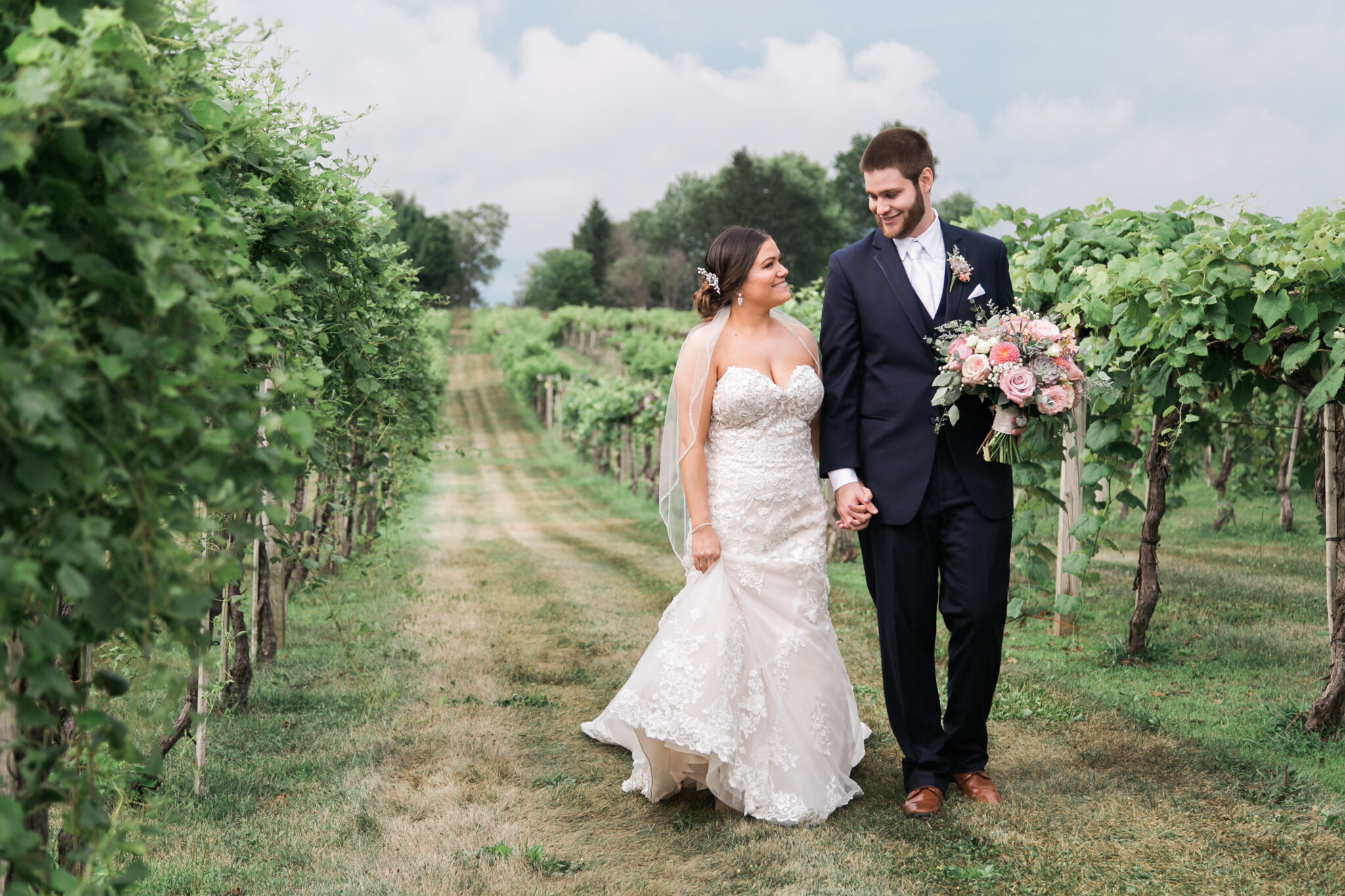 vineyard-wedding-illinois.jpg