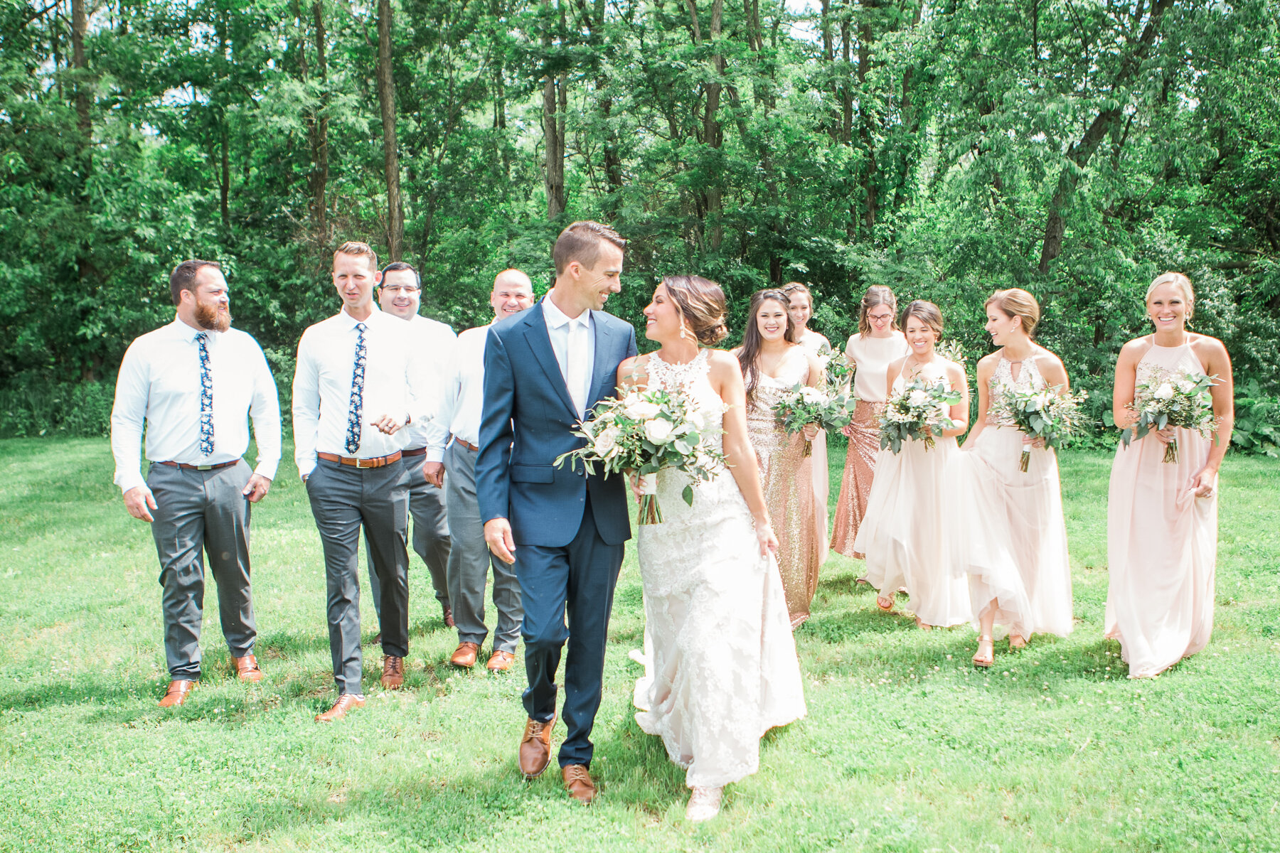 bloomfield-barn-wedding-illinois-photographers-38.jpg
