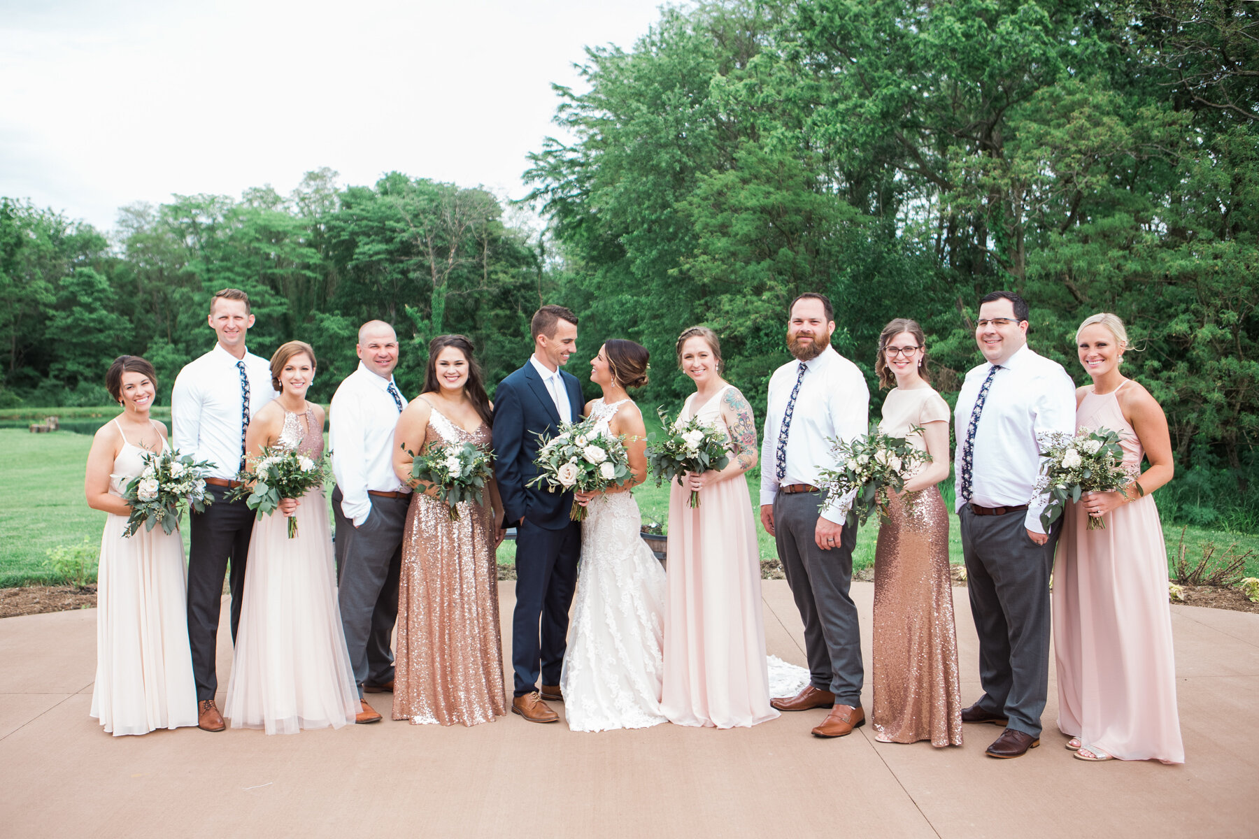 bloomfield-barn-wedding-illinois-photographers-41.jpg