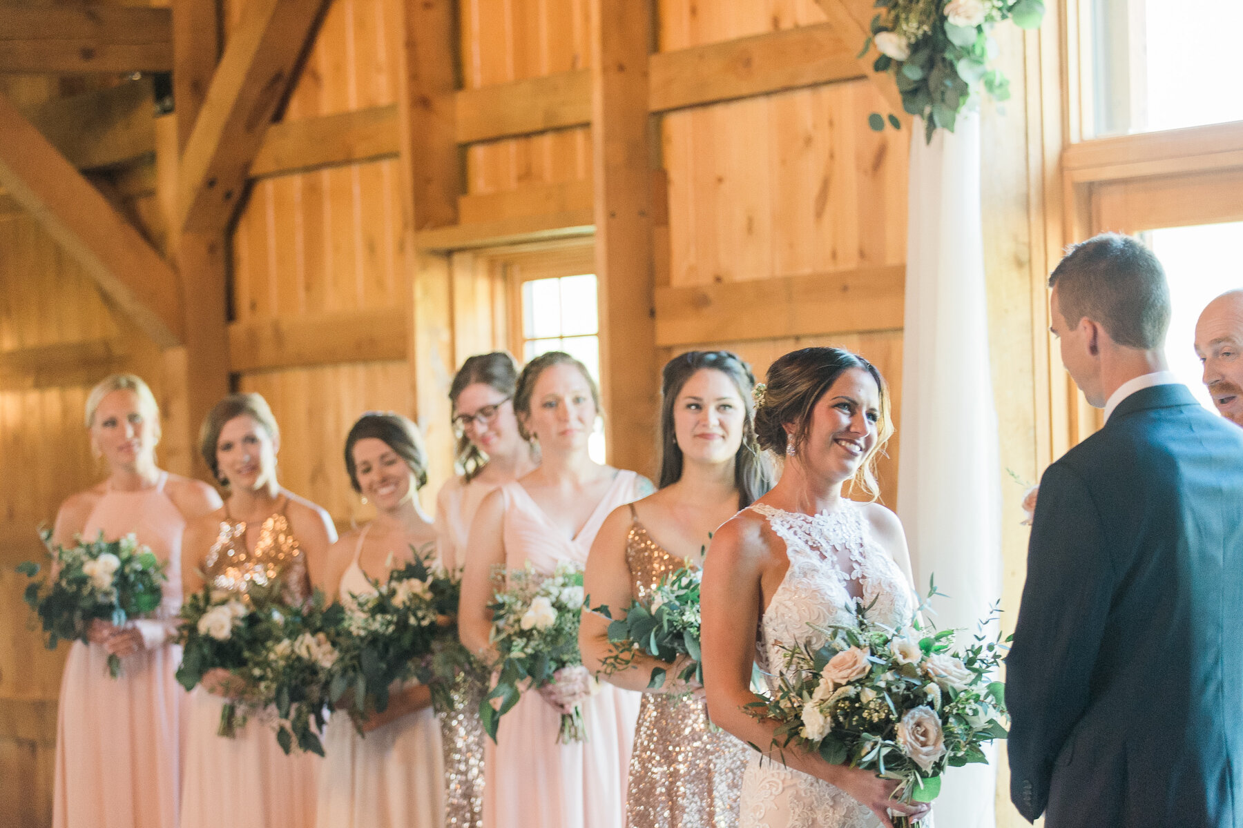 bloomfield-barn-wedding-illinois-photographers-94.jpg