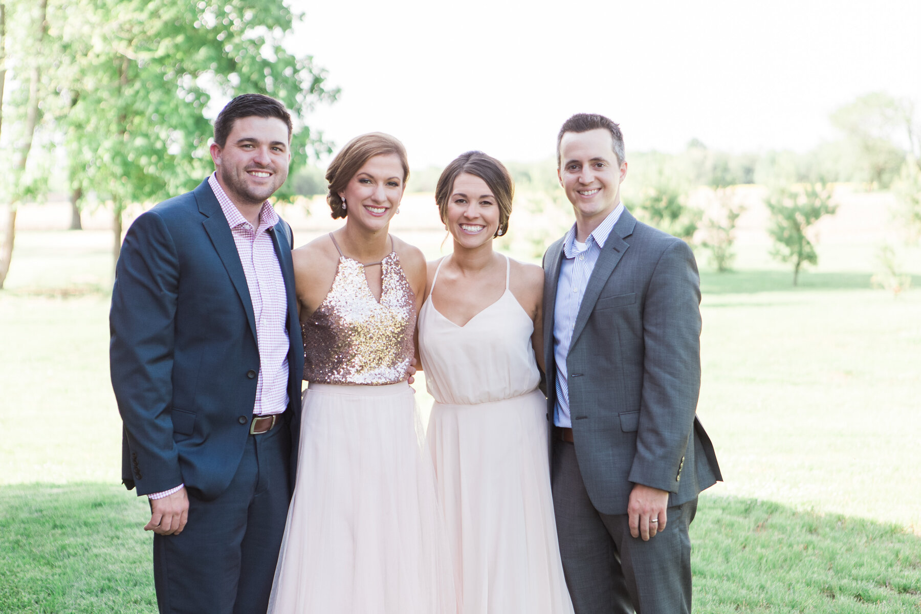 bloomfield-barn-wedding-illinois-photographers-106.jpg