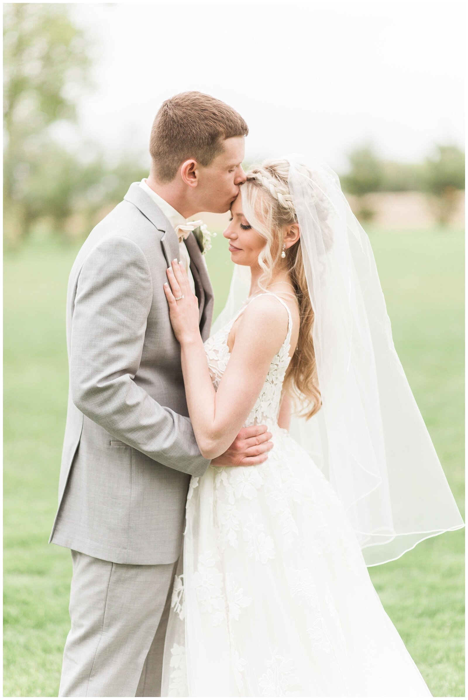 bloomfield-barn-wedding-photos-ashley-susan-photography-_0057.jpg