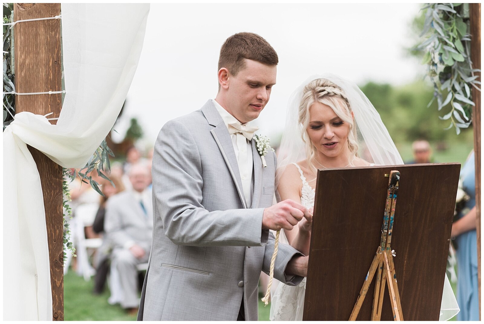 bloomfield-barn-wedding-photos-ashley-susan-photography-_0074.jpg