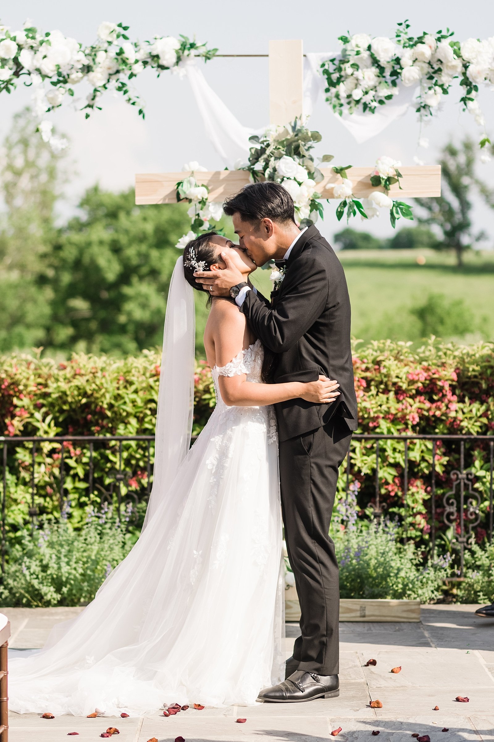 Illinois Wedding Photographer-Ashley-Susan-Photography-Shadow-Creek-Jennifer and Edgar-Wedding-_0051.jpg