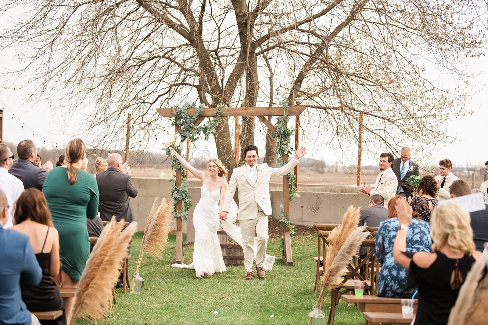 Illinois Wedding Photographer-Ashley-Susan-Photography-Alexis-and-Mitch-Wedding-_0024.jpg