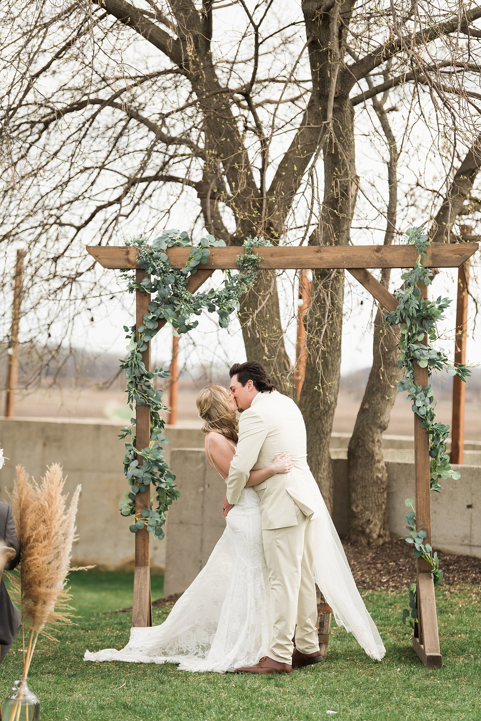 Illinois Wedding Photographer-Ashley-Susan-Photography-Alexis-and-Mitch-Wedding-_0031.jpg