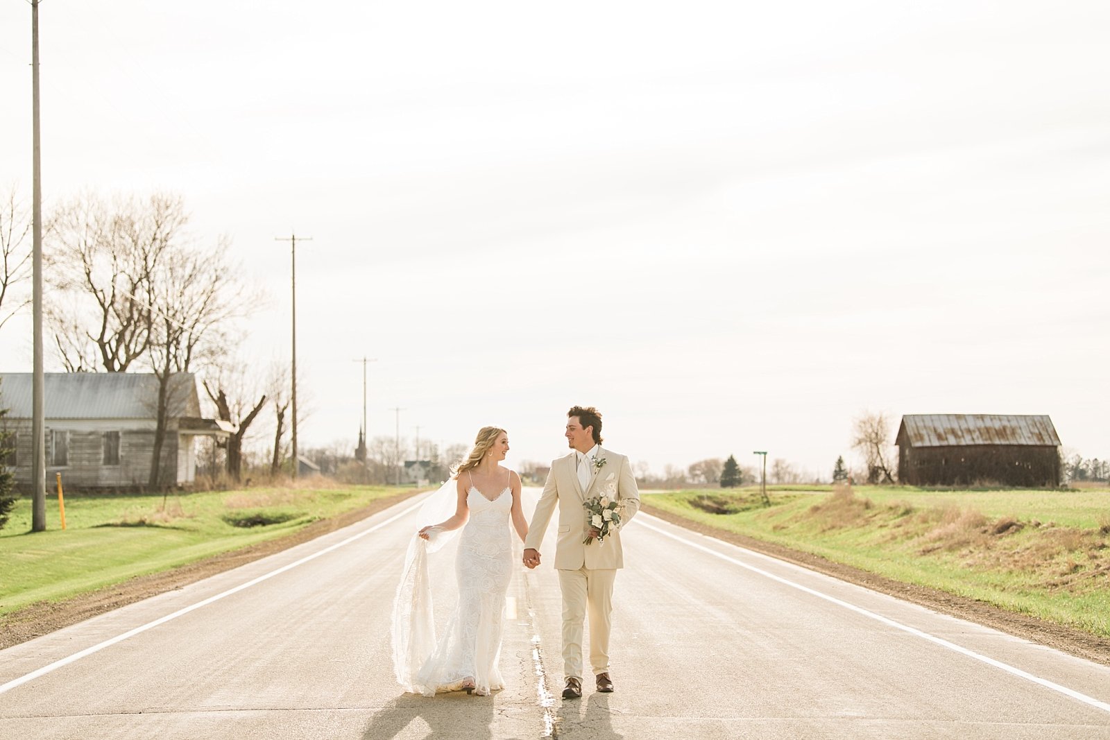 Illinois Wedding Photographer-Ashley-Susan-Photography-Alexis-and-Mitch-Wedding-_0036.jpg