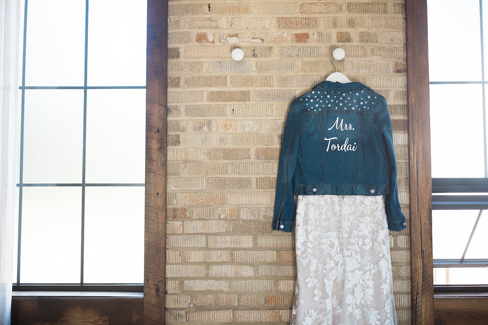 Illinois Wedding Photographer - Ashley Susan Photography - Corinne and Jeffrey-_0004.jpg