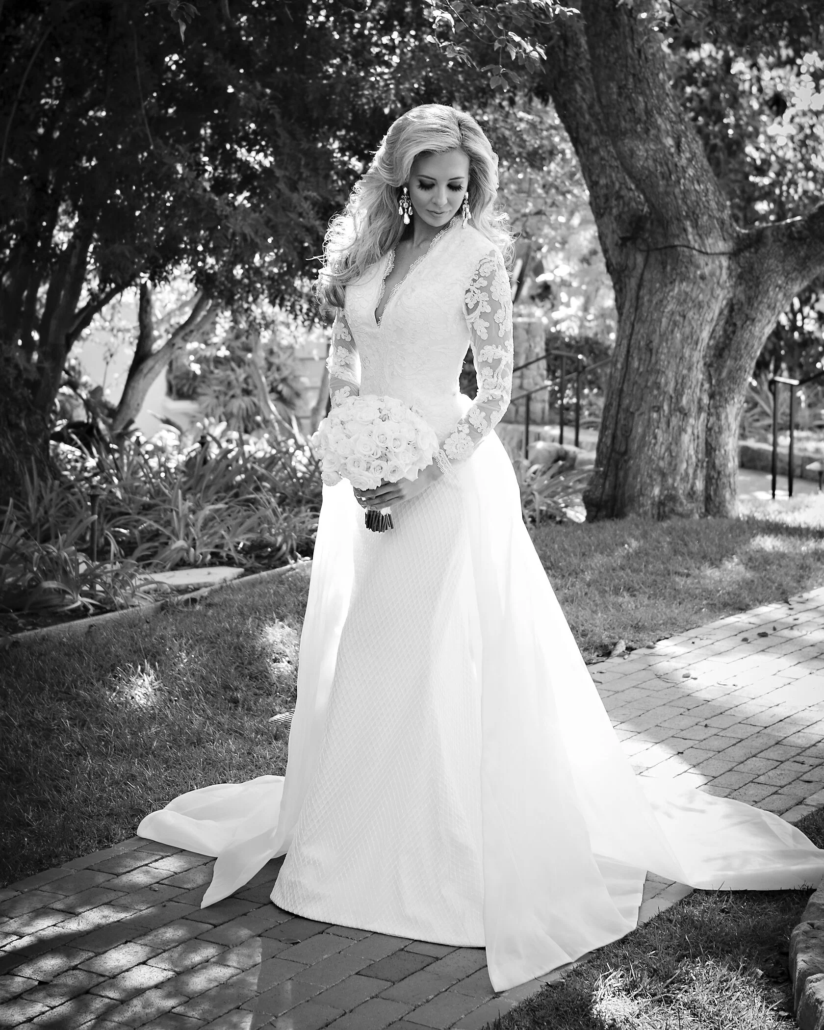alegria-by-design-wedding-planner-planning-event-design-coordinator-day-of-belmond-el-encanto-lily-pond-garden-ceremony-formal-black-tie (1).jpg
