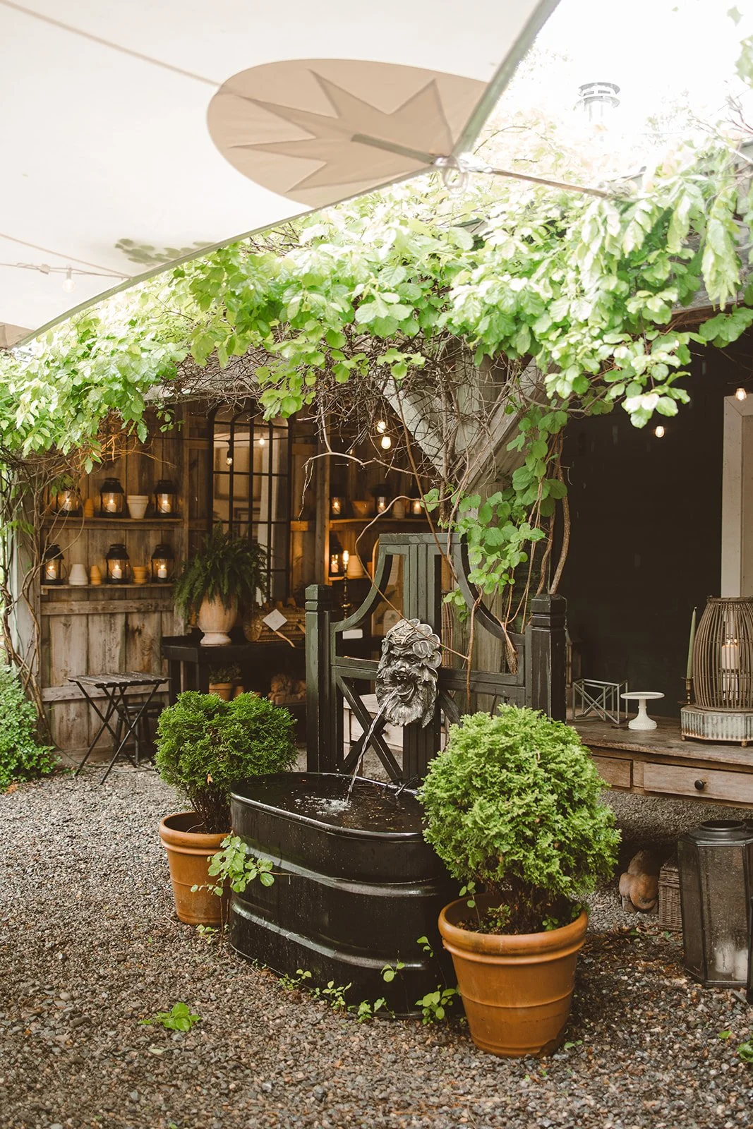 md-farm-rainy-garden-wedding-upstate-ny-28.jpg