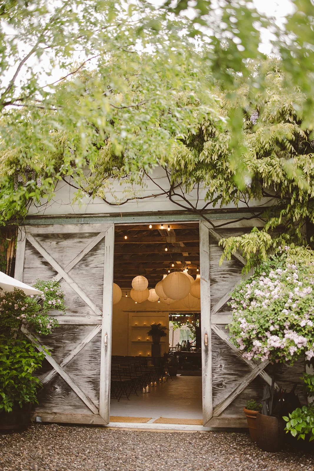 md-farm-rainy-garden-wedding-upstate-ny-25.jpg