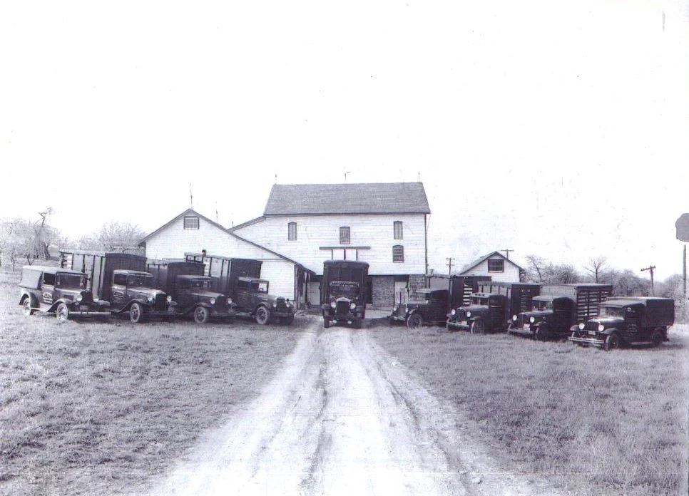 D&W Trucks.jpg