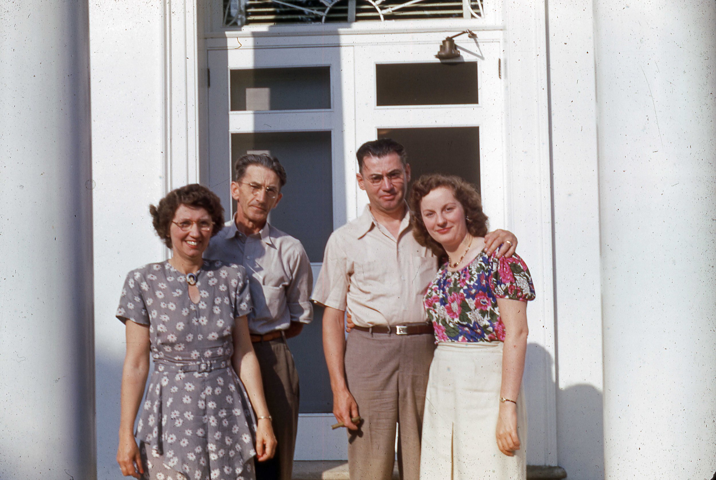 Frank and Paul with their wives c49.jpg