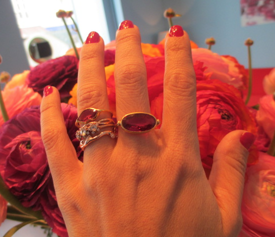  The&nbsp;Marie Helene de Taillac ring (middle finger) that Claudia has her eye on.&nbsp; 