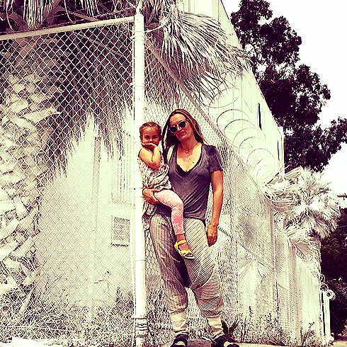 Cool mama mode in LA- snatched from Polly's instagram account: Don't follow if you hate beautiful jewels & adorable children. 