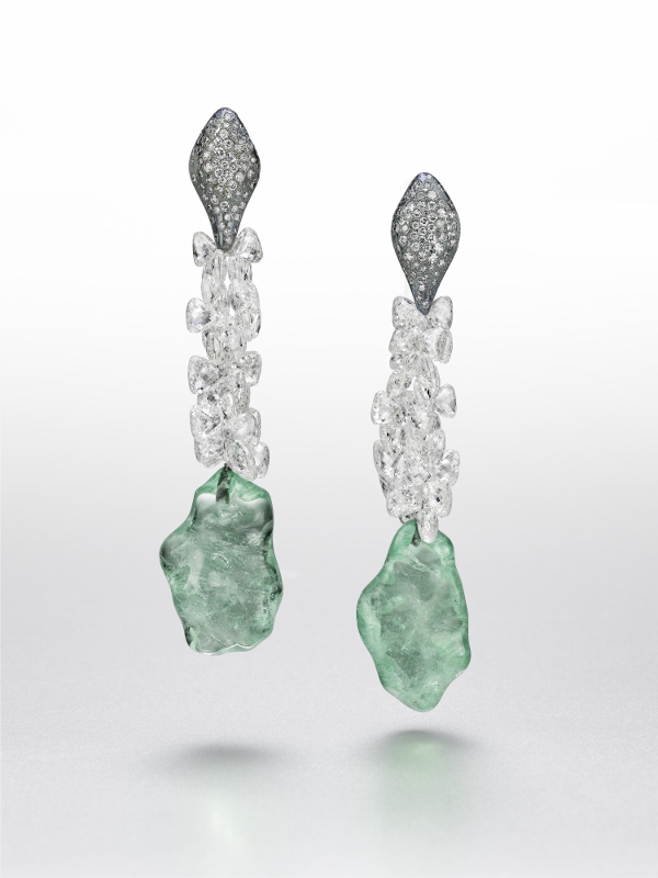 "It's Raining Dreams" earrings in titanium and white gold with 73.35 carats of Pariaba tourmalines and diamonds. 