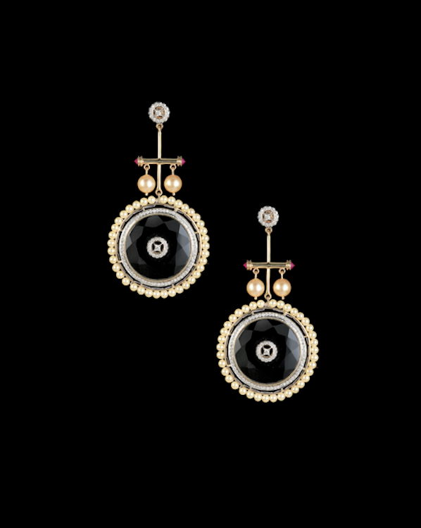  Wheels of Life earrings in onyx, diamonds and pearls. 