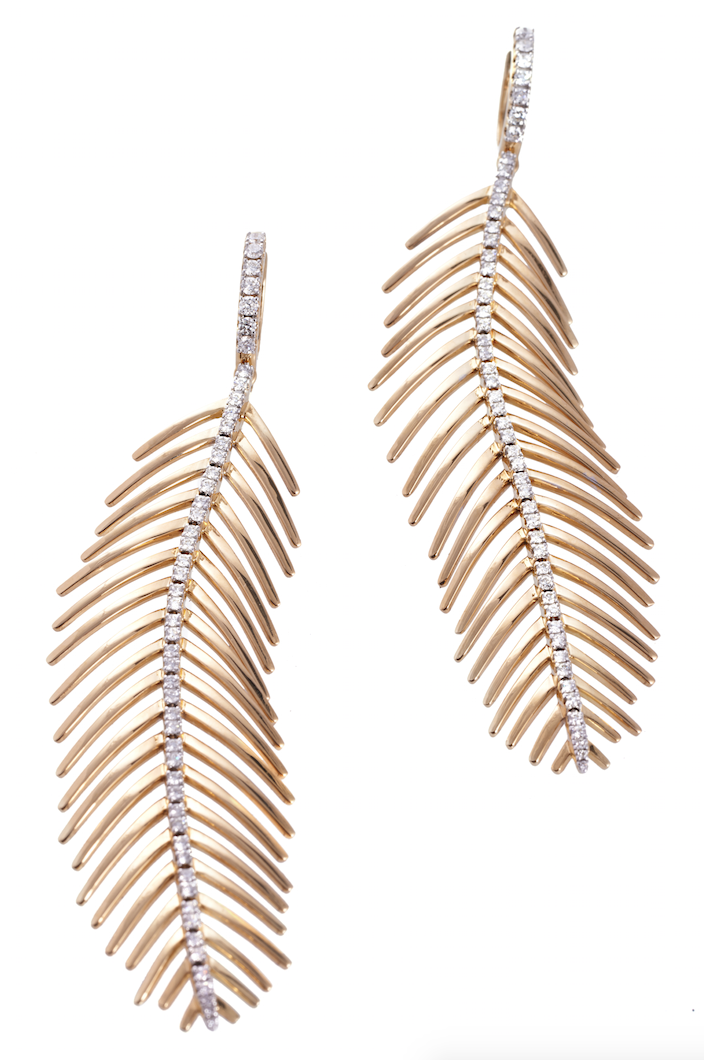Feathers That Move earrings in 18k gold and diamonds. 