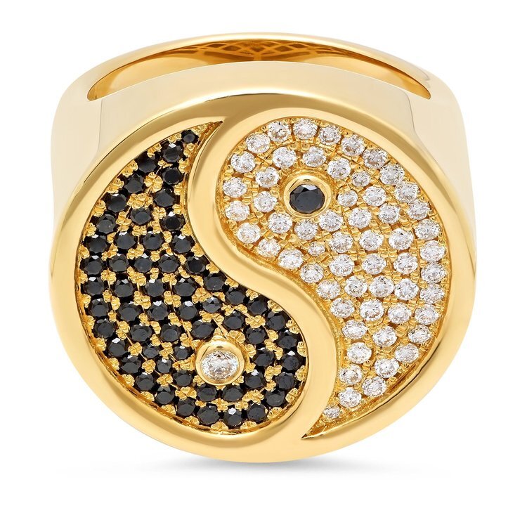  Yin Yang Ring in 18k Gold with White &amp; Black Diamonds 