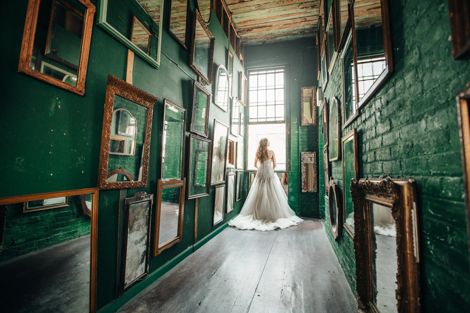 Elegant NYC Wedding at the Metropolitan Building by Brooklyn Wedding Photographer Boris Zaretsky