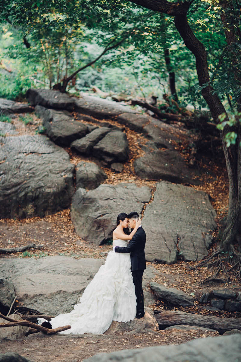 Brooklyn NYC Wedding Photographer Boris Zaretsky Central Park Wedding Photoshoot-21.jpg