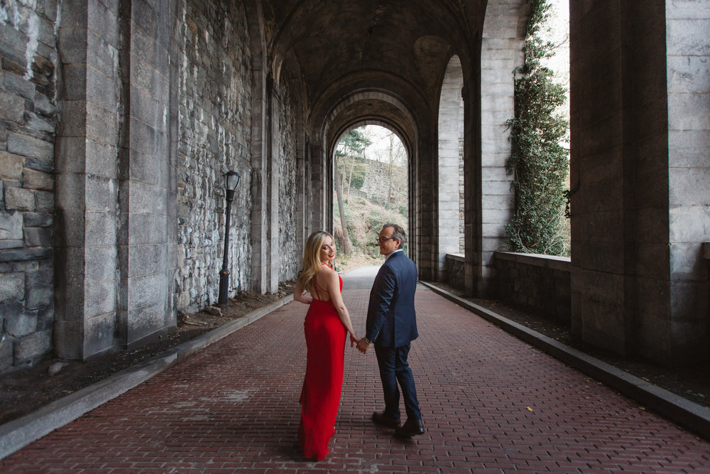 _B2C2344NYC wedding photography fort tryon park cloisters engagement brooklyn wedding photogrpaher boris zaretsky.jpg