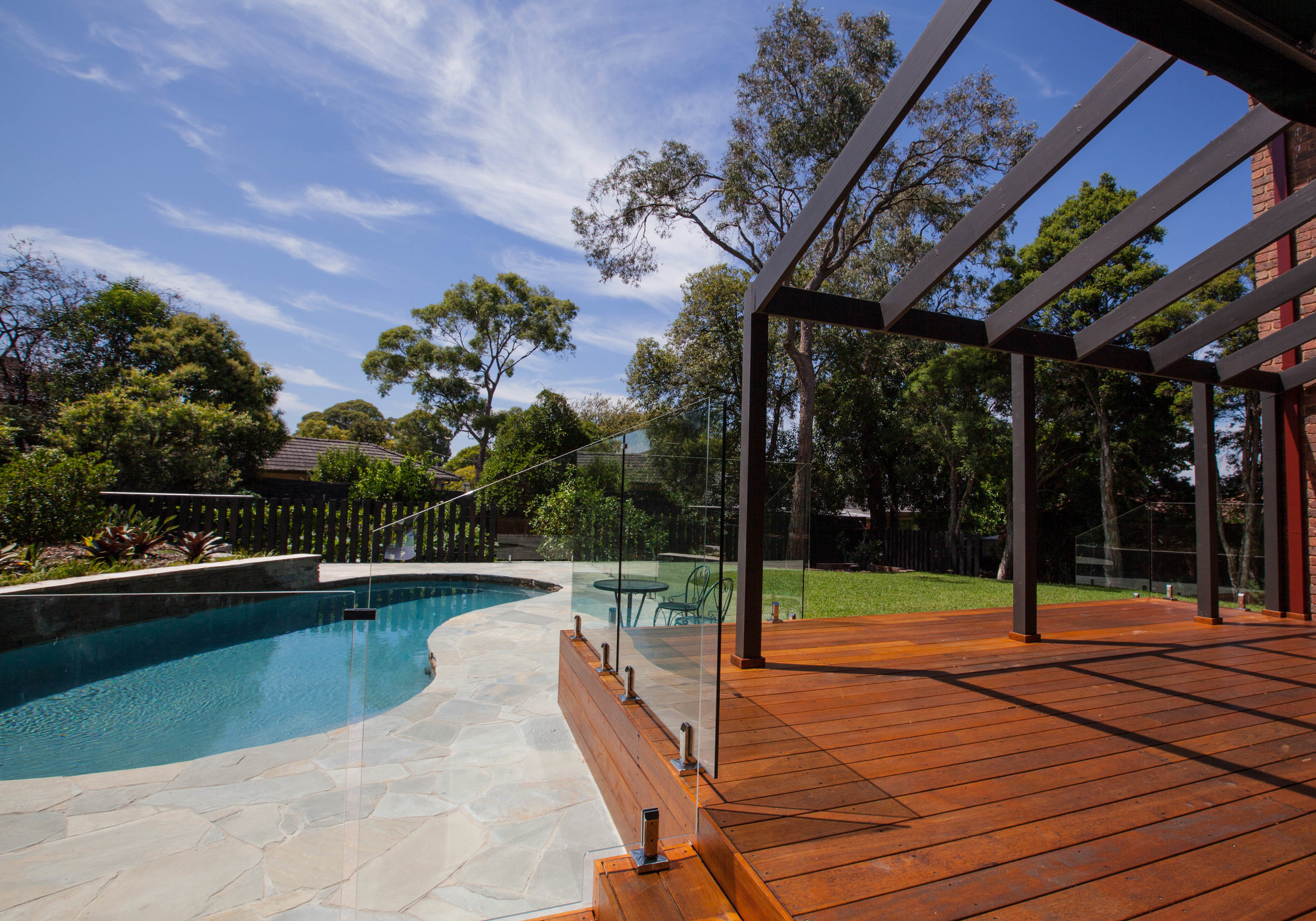 Great visibility from the expanded entertainer's deck to the pool area - the whole space is opened up.