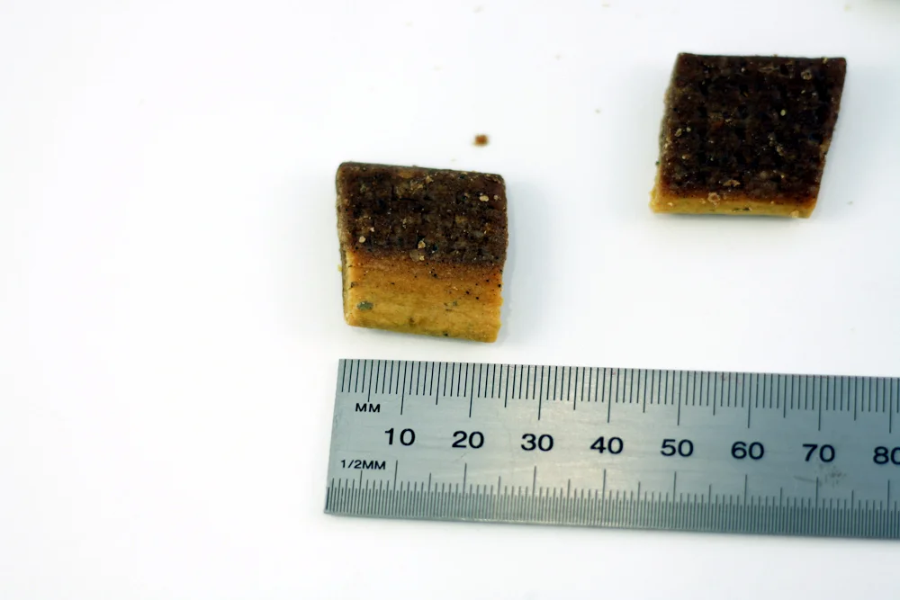 roochews3.jpg