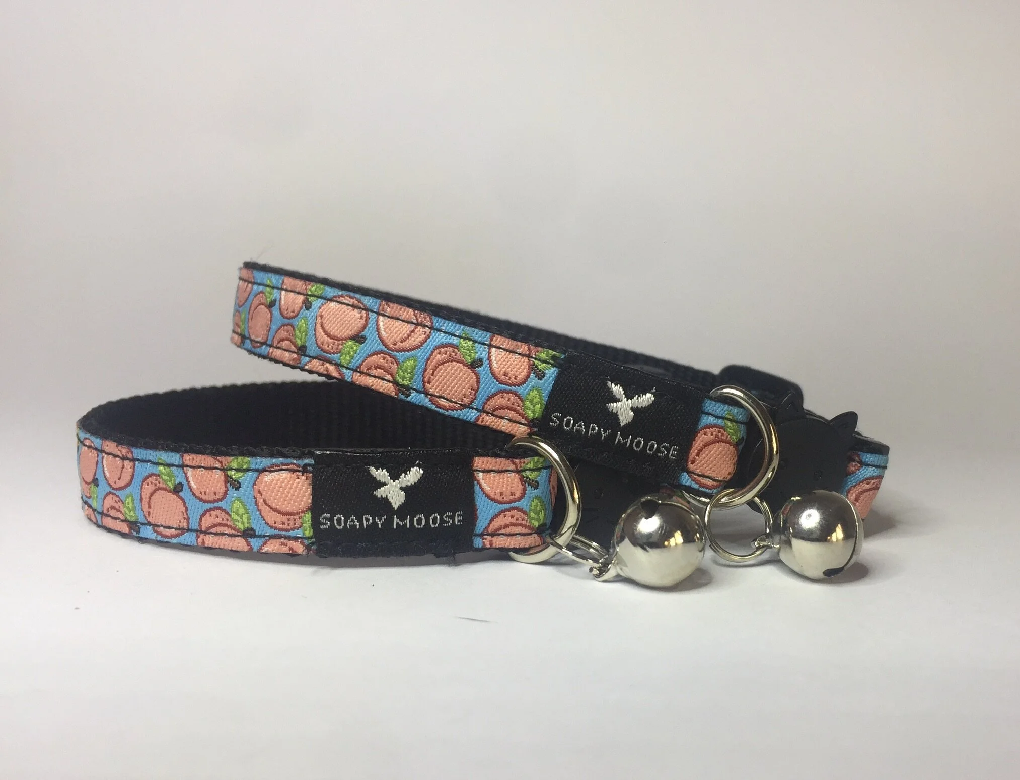 peach cat collar