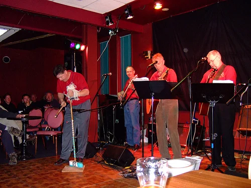 The Ugly Stick - A Newfoundland Musical Instrument