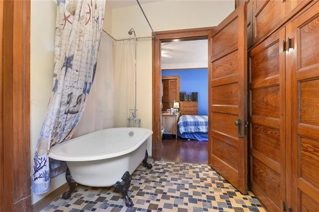 bath2.jpg