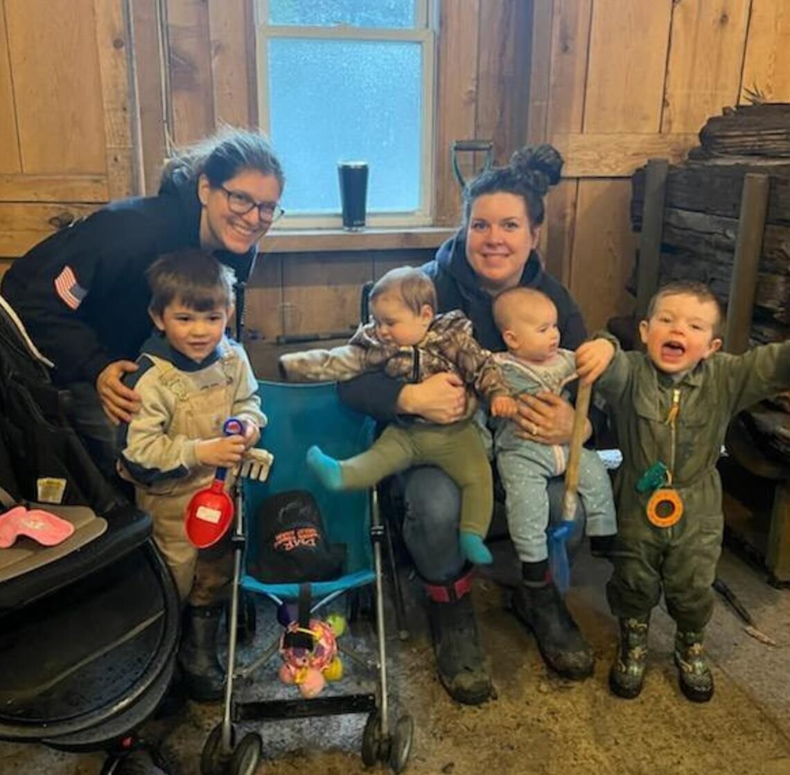 Our sweetest visitors❤️🍁#family #local #welovewny #mapleweekend #local #eriecounty