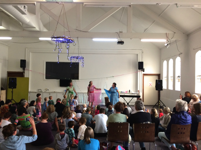  Musical Sprouts singing Frozen theme song - Let It Go