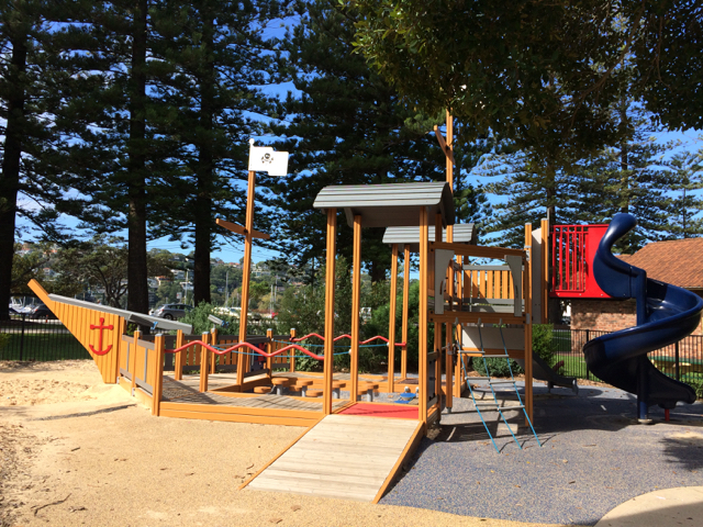 spitwestreserveplayground01.jpg